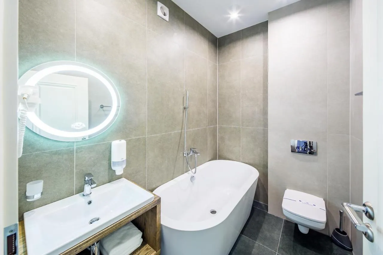 Hotel Rafael Готель Рафаель Zubra