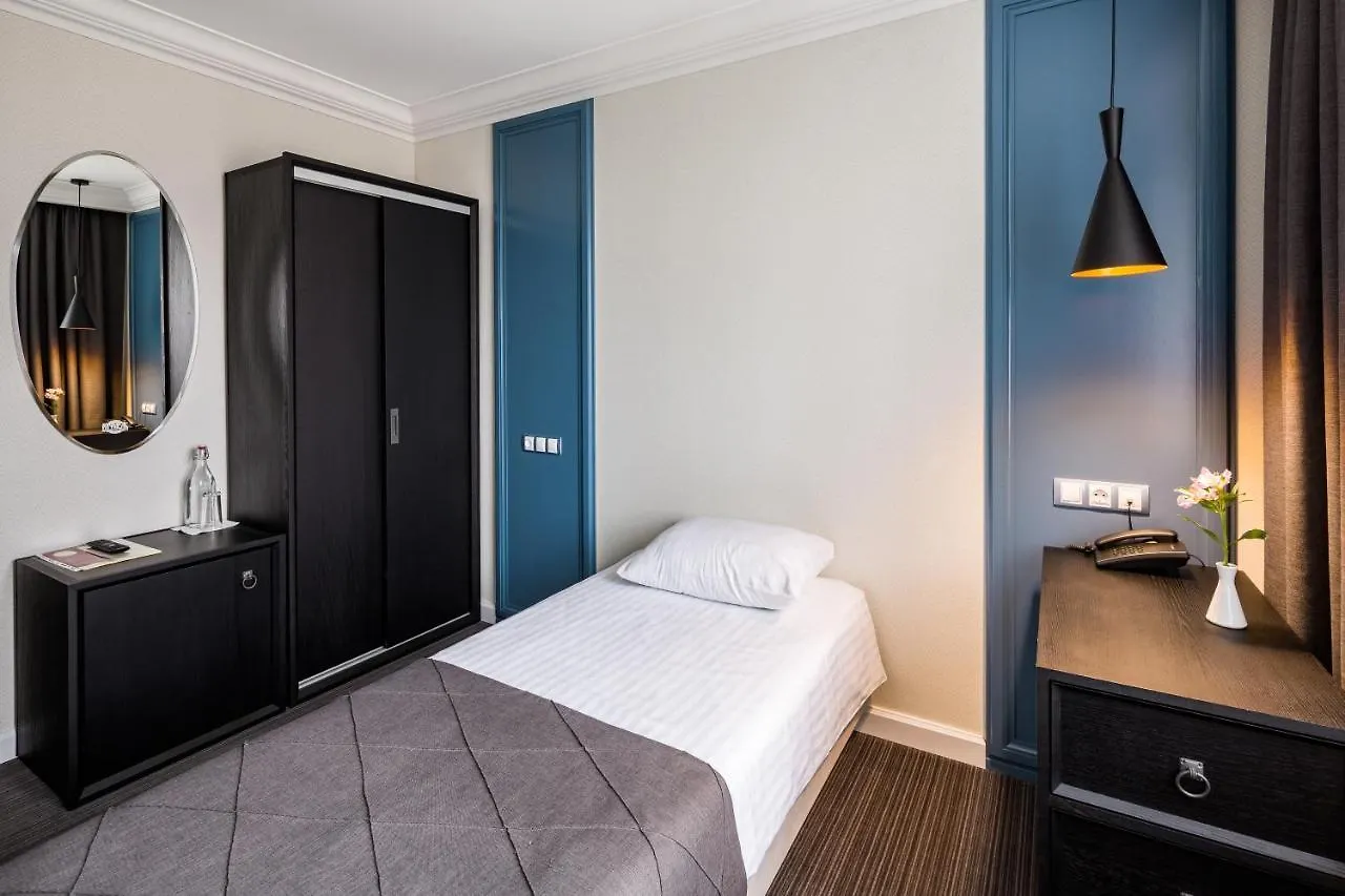 Hotel Rafael Готель Рафаель Zubra